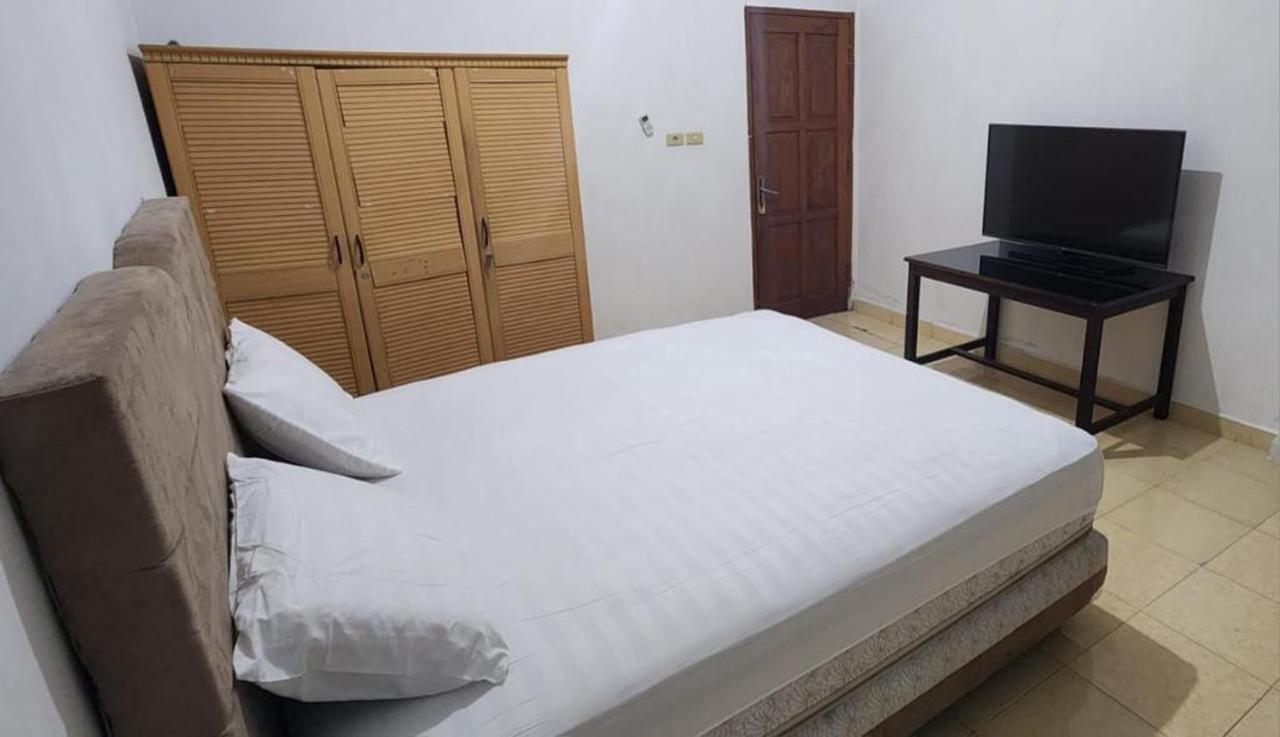 Permata Homestay Kotamobagu Mitra Reddoorz Exterior foto